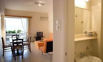 Moireas Apartament *
