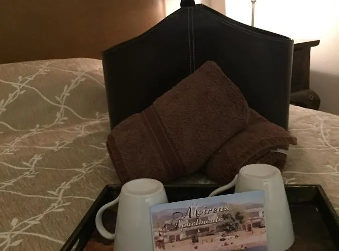 Moireas Apartamento *